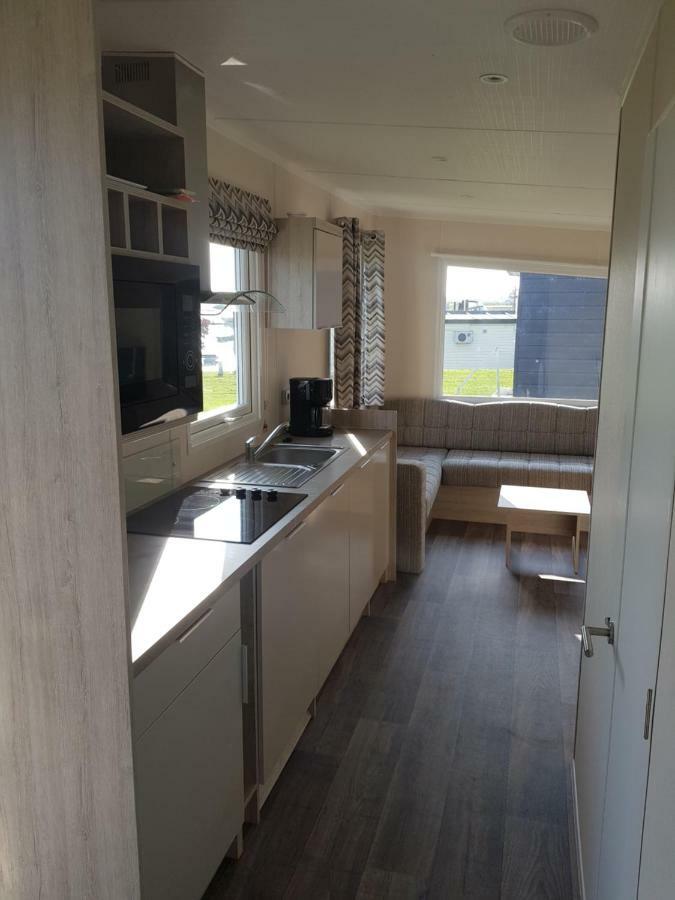 Chalet The Lake - De Schans Alphen Benedeneind Bagian luar foto